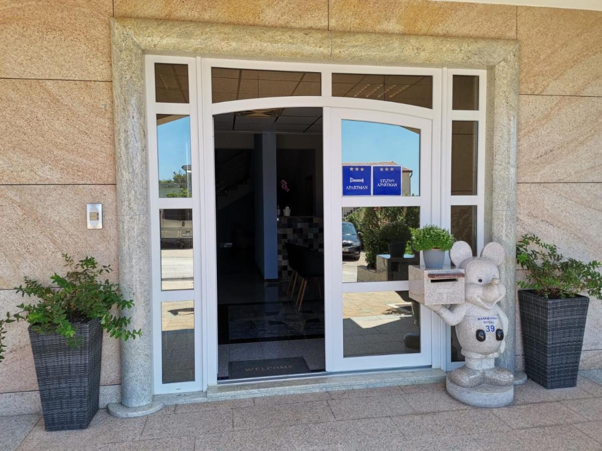 Villa Maric Baška Voda Екстериор снимка